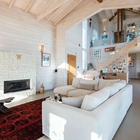 Villa Eden