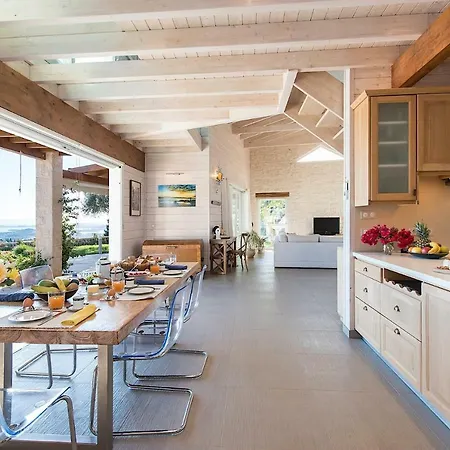 Eden Villa *